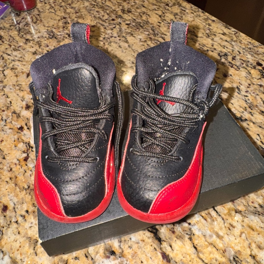 Jordan Kids Retro 12